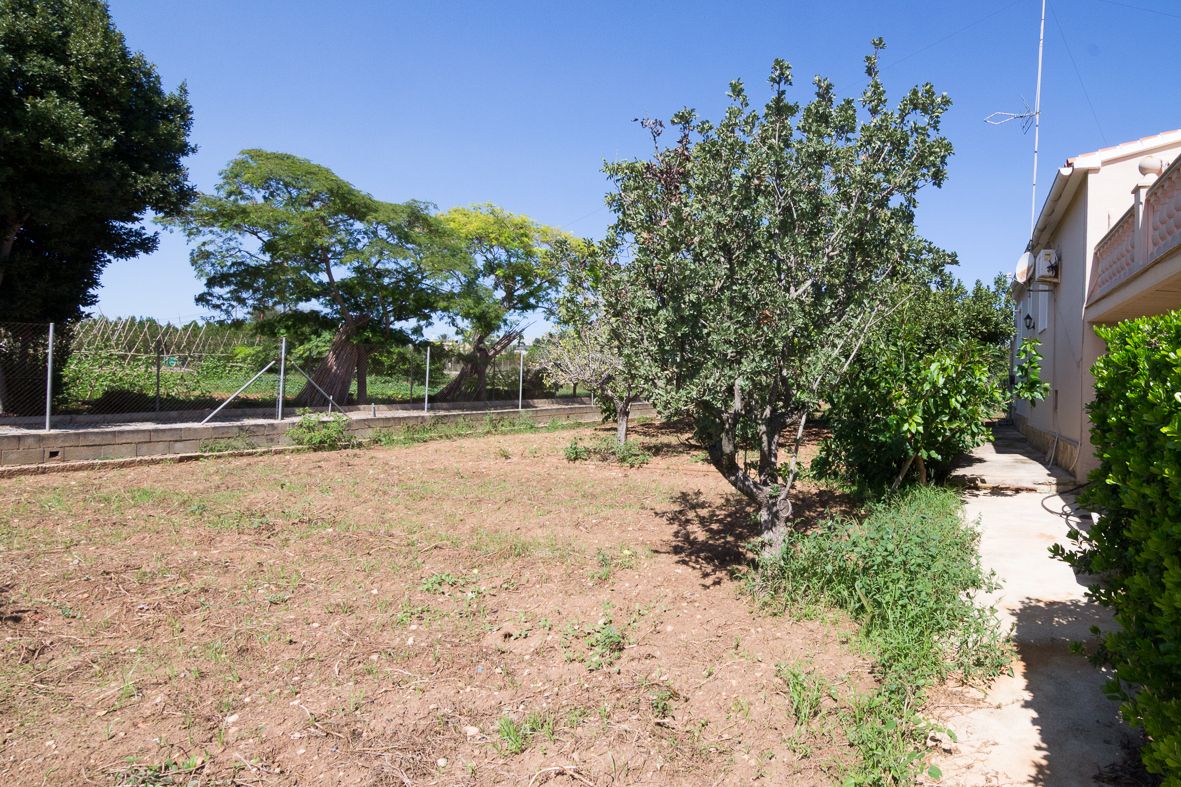 Villa à Denia avec piscine et arbres fruitiers