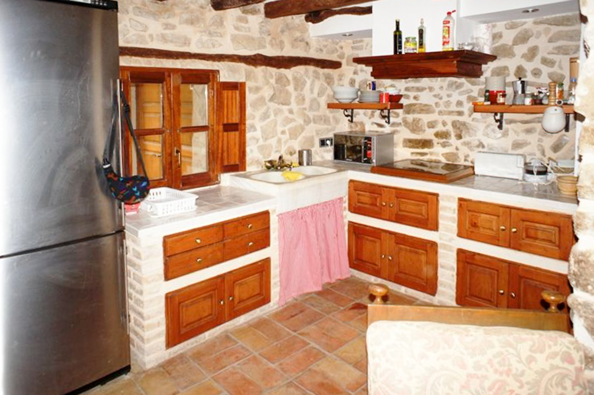 Village house for sale in Vall de Laguar